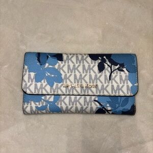 Michael Kors Hailee Blue Floral Wallet